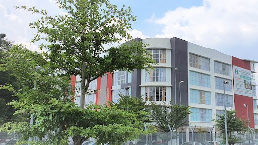 ECON Medicare Centre & Nursing Home - Puchong Branch 宜康医疗保健中心与疗养院 - 蒲种分行