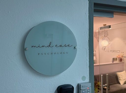 Mind E.A.S.E Psychology | Art Therapy and Clinical Aromatherapy